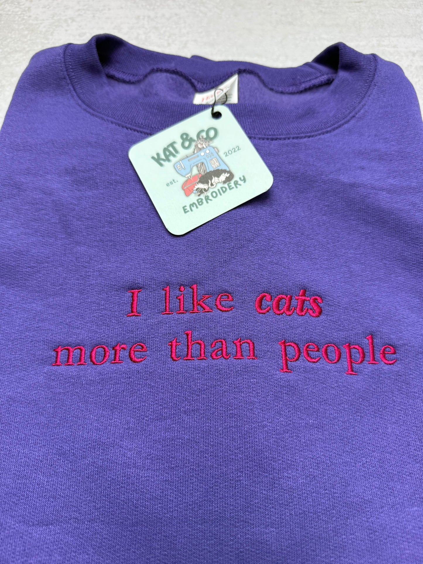 Custom Embroidered Cat Lover Sweatshirt – "I Like Cats More Than People" – Cozy Gift for Cat Lovers