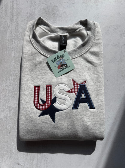 USA Gingham Sweatshirt – Patriotic Star Appliqué Crewneck, Americana USA Shirt, Fourth of July Sweatshirt, Red White & Blue Top