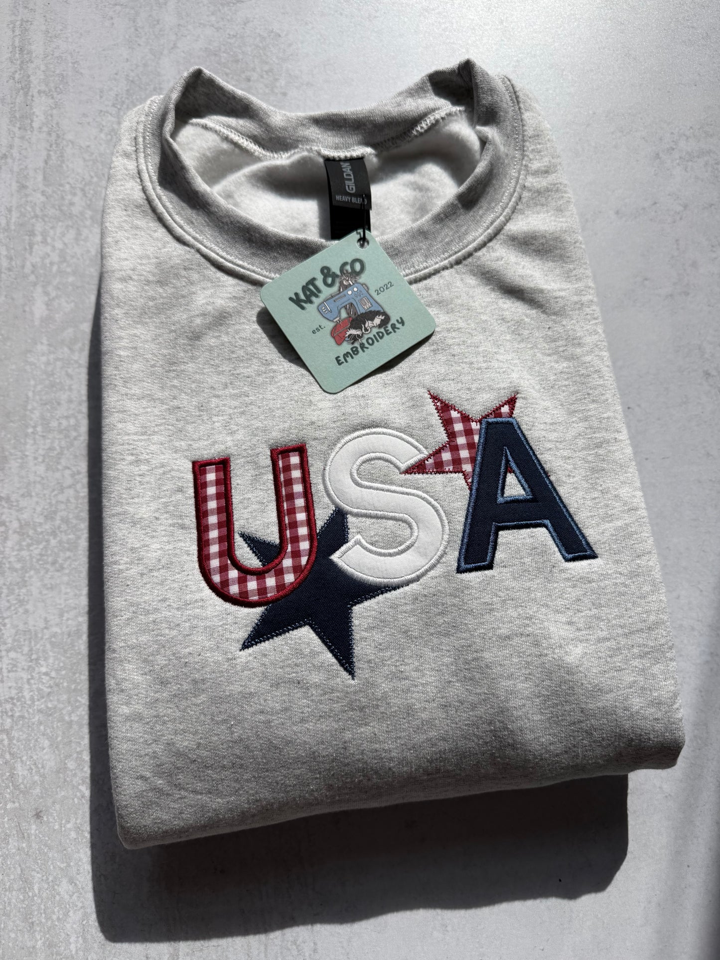 USA Gingham Sweatshirt – Patriotic Star Appliqué Crewneck, Americana USA Shirt, Fourth of July Sweatshirt, Red White & Blue Top