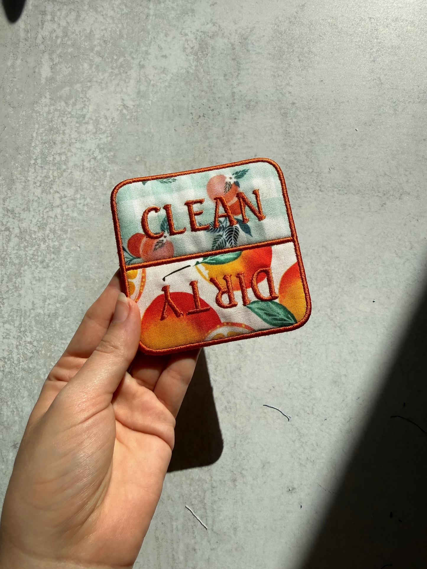 Dishwasher Magnet, Clean Dirty Dishwasher Magnet, Embroidered Kitchen Magnet, Fabric Dishwasher Sign, Kitchen Gift, Cute Kitchen Decor